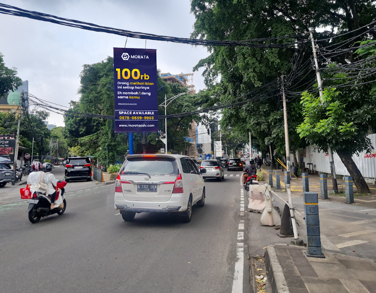 Sewa Billboard Jakarta di Jl. Senopati