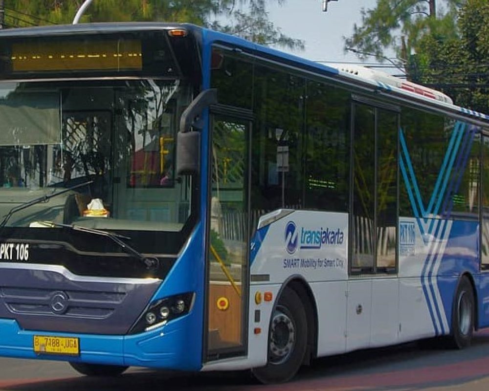 Pasang iklan di Bus Transjakarta